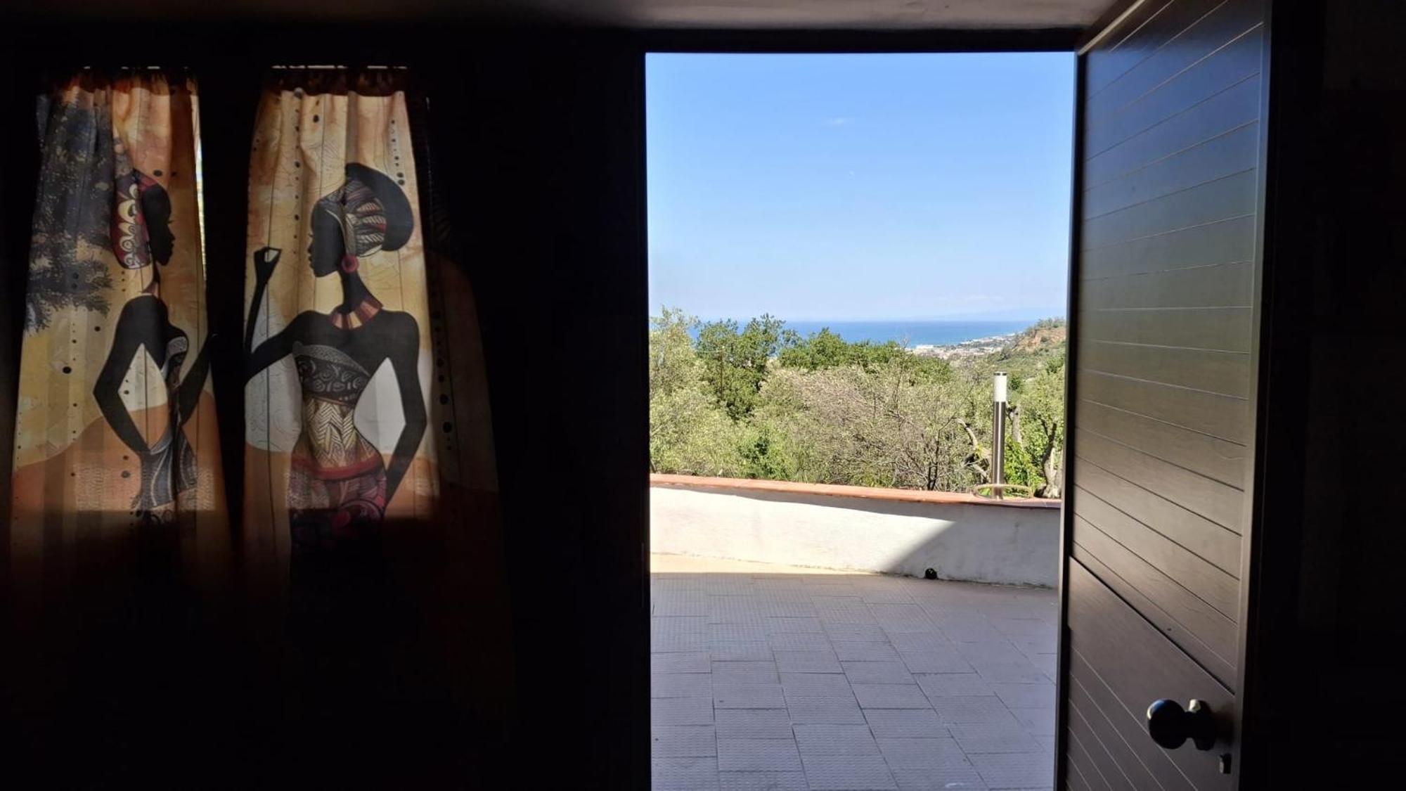 Villa Gatto Rometta Marea Exterior photo